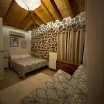 Διαμέρισμα Despoinas Stone House In