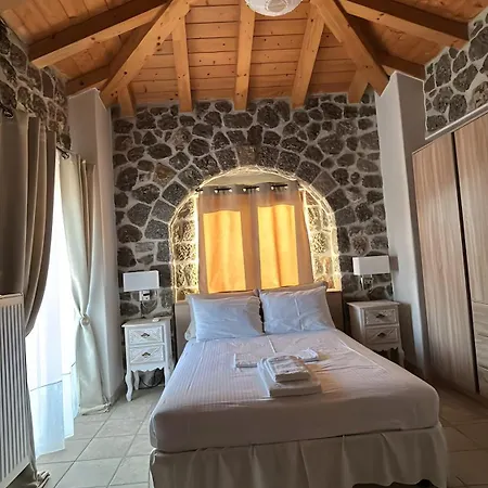 Apartament Despoinas Stone House In